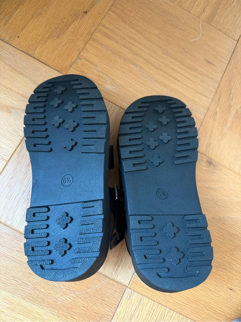 Black Triple-Strap Buckle Sandals